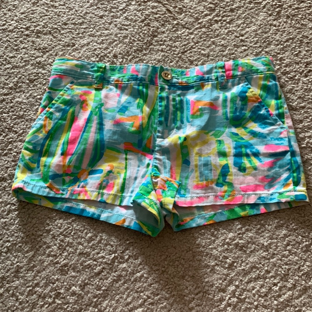 Lily Pulitzer girls shorts size 12 - only worn once. Excellent condition.
